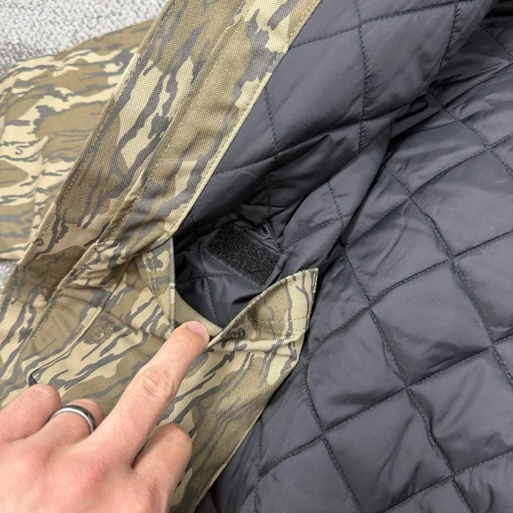 Carhartt Jacket Mens Small BottomLand Camo Rugged Flex‎ Duck Insulated Loose Fit